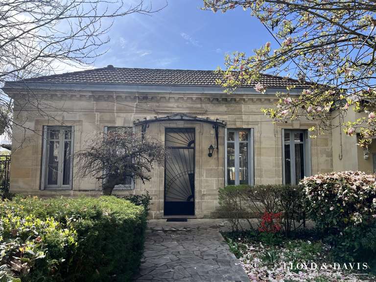 Maison Bègles - 4 chambres - 156m²