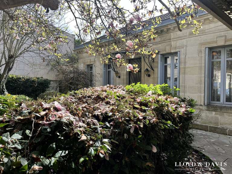 Maison Bègles - 4 chambres - 156m²