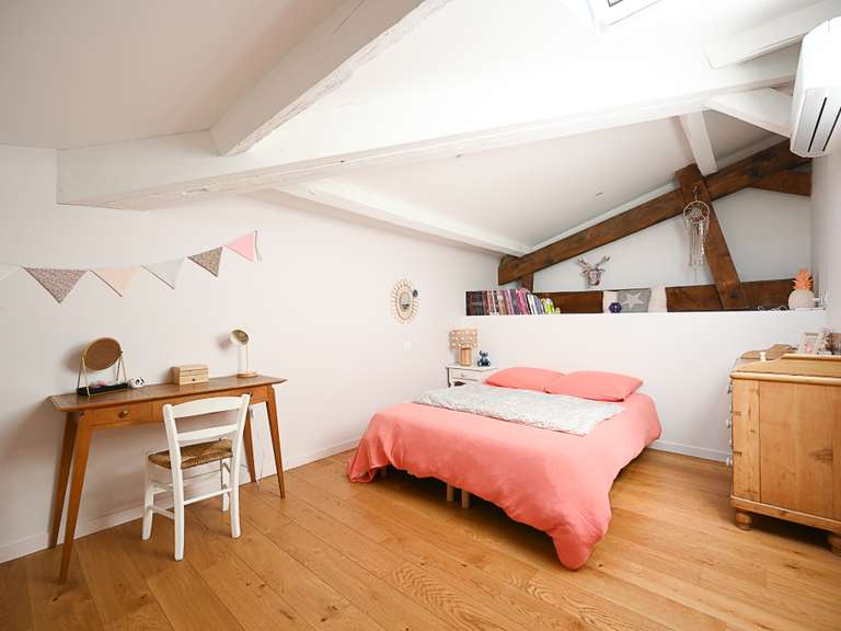 Maison Bègles - 4 chambres - 224m²