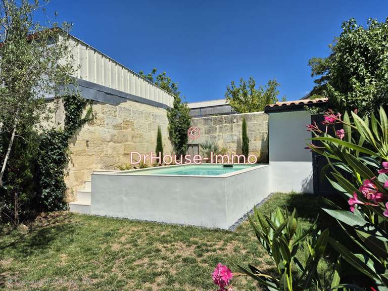 Villa Bègles - 4 chambres - 169m²
