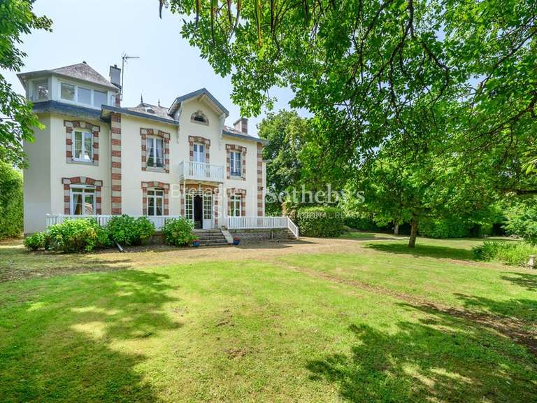 Propriété Begmeil - 260m²
