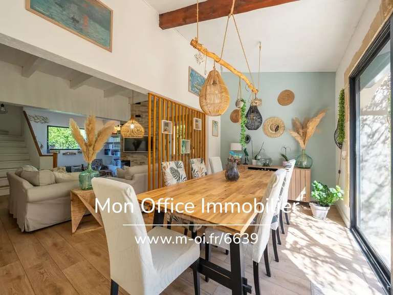 Maison Belcodène - 4 chambres - 145m²