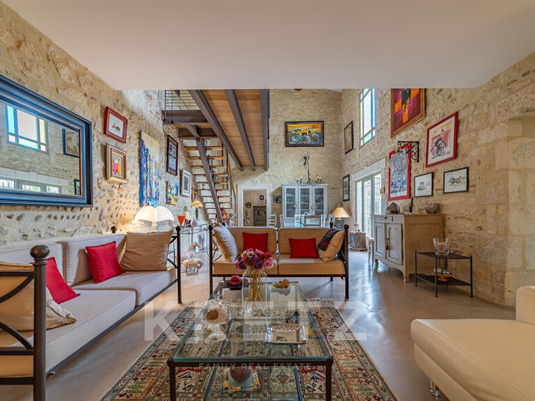 House Bellegarde - 3 bedrooms - 250m²