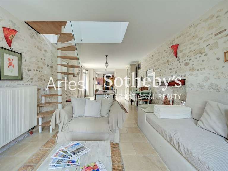 House Bellegarde - 6 bedrooms - 478m²