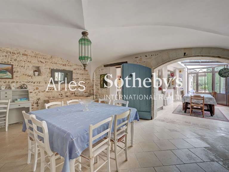 House Bellegarde - 6 bedrooms - 478m²