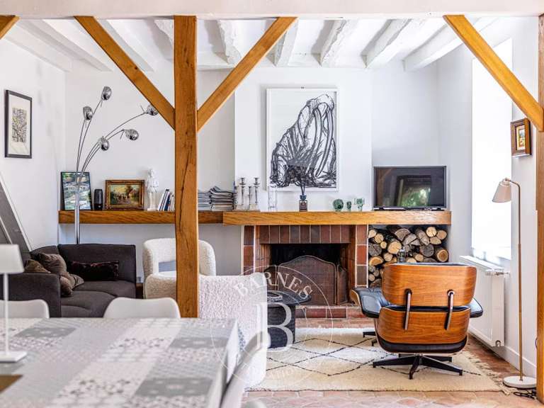 House Bellegarde - 3 bedrooms - 255m²