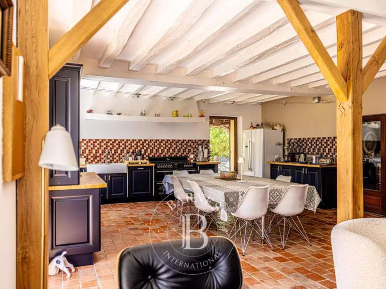 House Bellegarde - 3 bedrooms - 255m²
