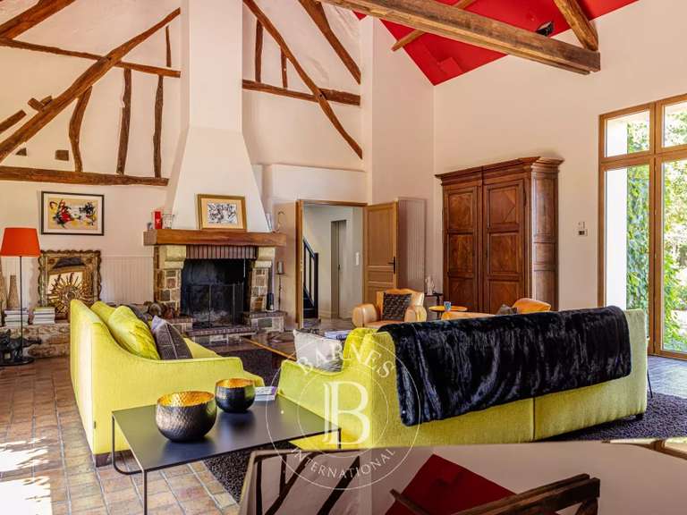 House Bellegarde - 3 bedrooms - 255m²