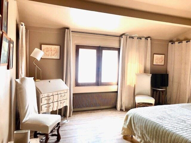 Maison Bellegarde - 5 chambres - 245m²