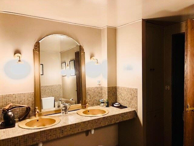 Maison Bellegarde - 5 chambres - 245m²