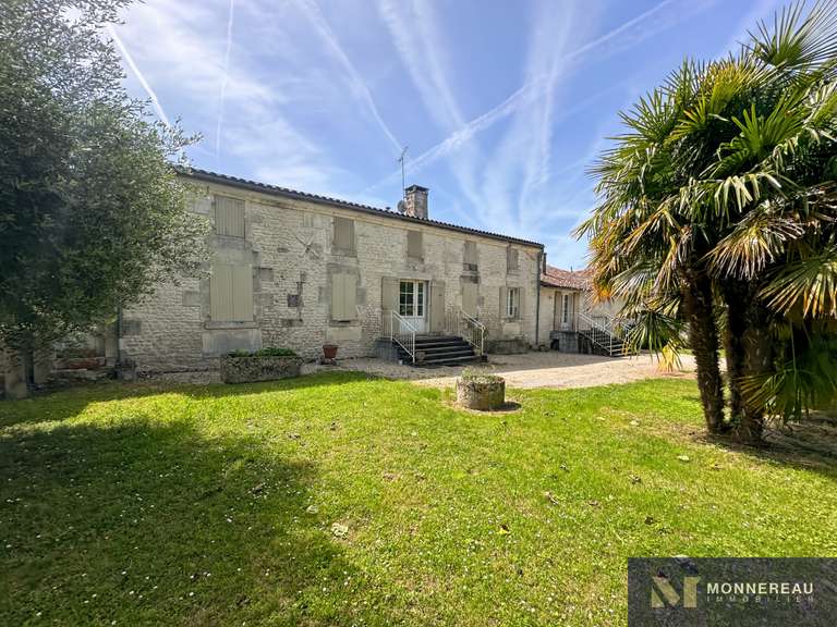 Maison Bellevigne - 4 chambres - 193m²