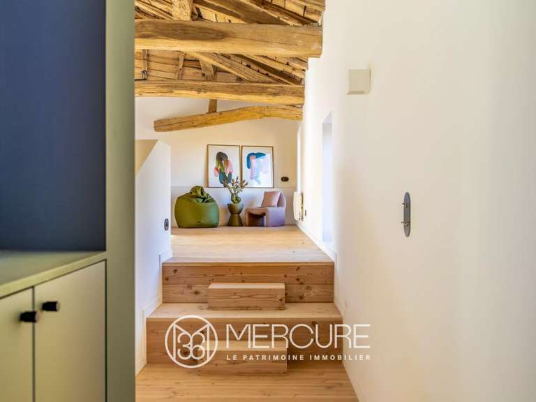 Maison Belleville-en-Beaujolais - 4 chambres - 256m²