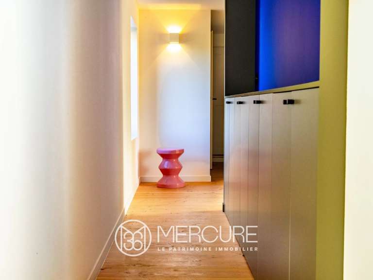 Maison Belleville-en-Beaujolais - 4 chambres - 256m²