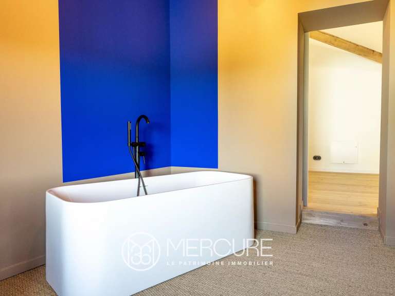 Maison Belleville-en-Beaujolais - 4 chambres - 256m²