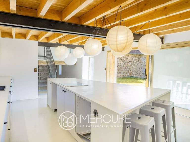 Maison Belleville-en-Beaujolais - 4 chambres - 256m²