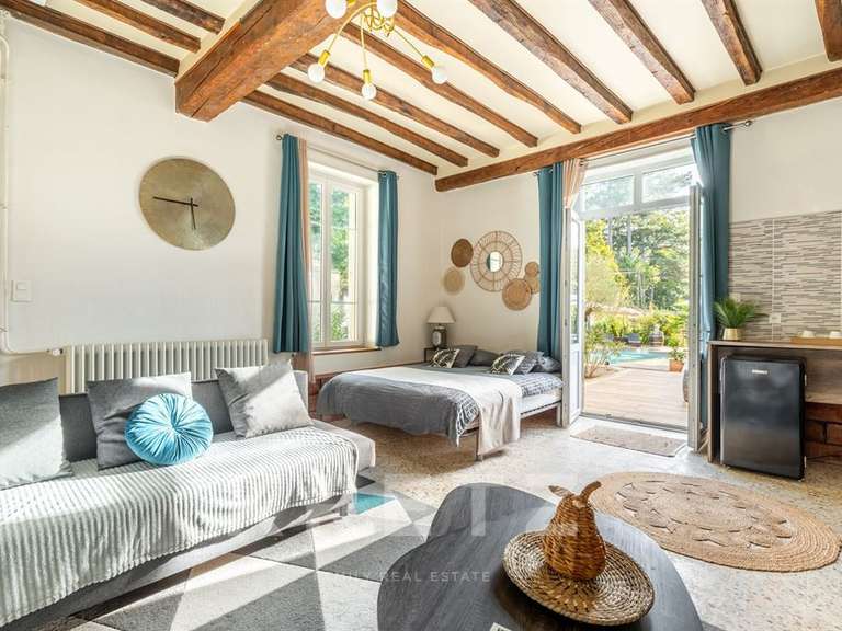 Maison Belleville-en-Beaujolais - 8 chambres - 326m²