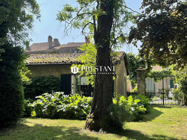 Château Belvès - 9 chambres - 685m²