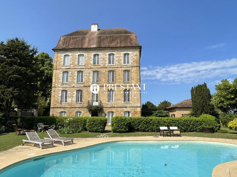 Château Belvès - 9 chambres - 685m²