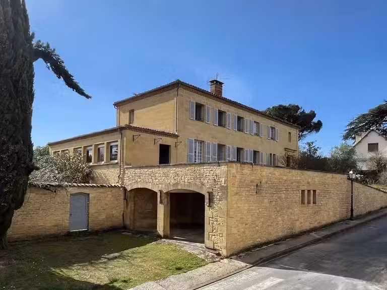 Maison Belvès - 7 chambres - 320m²