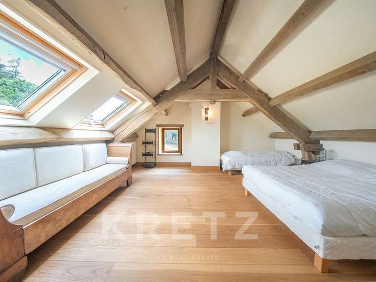 Propriété Belz - 6 chambres - 58620m²