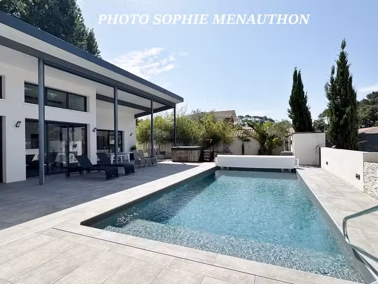 Maison Bénesse-Maremne - 3 chambres - 233m²