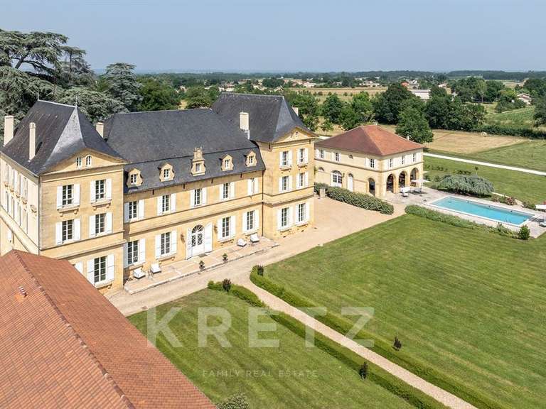 Appartement Bergerac - 2 chambres - 266m²