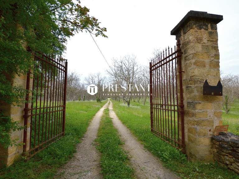 Château Bergerac - 9 chambres - 730m²