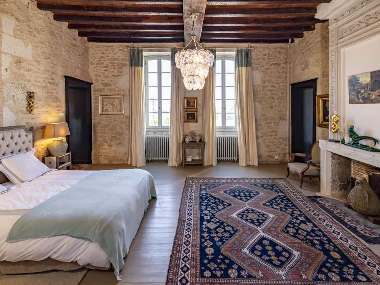 Castle Bergerac - 7 bedrooms - 550m²