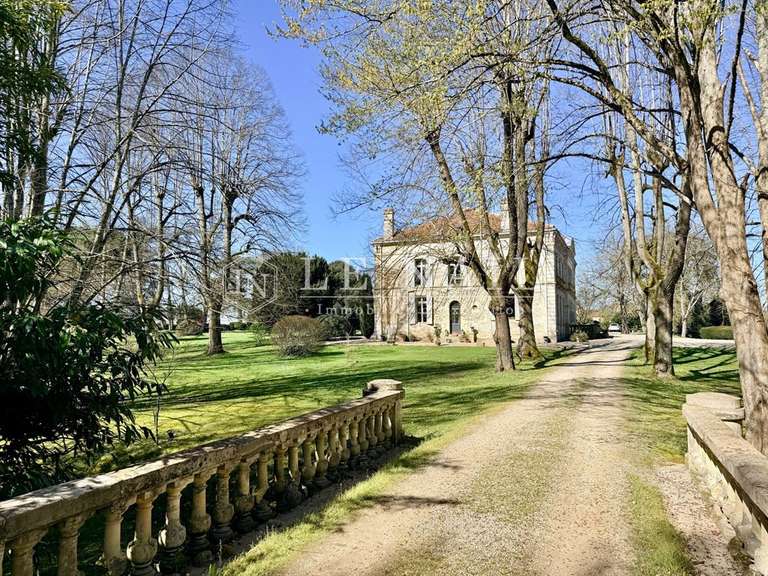 Château Bergerac - 11 chambres - 700m²