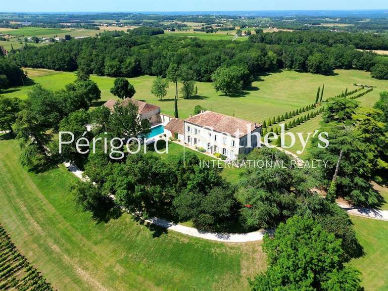 Maison Bergerac - 15 chambres - 854m²