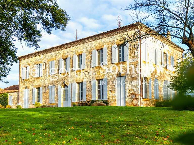 Maison Bergerac - 15 chambres - 854m²
