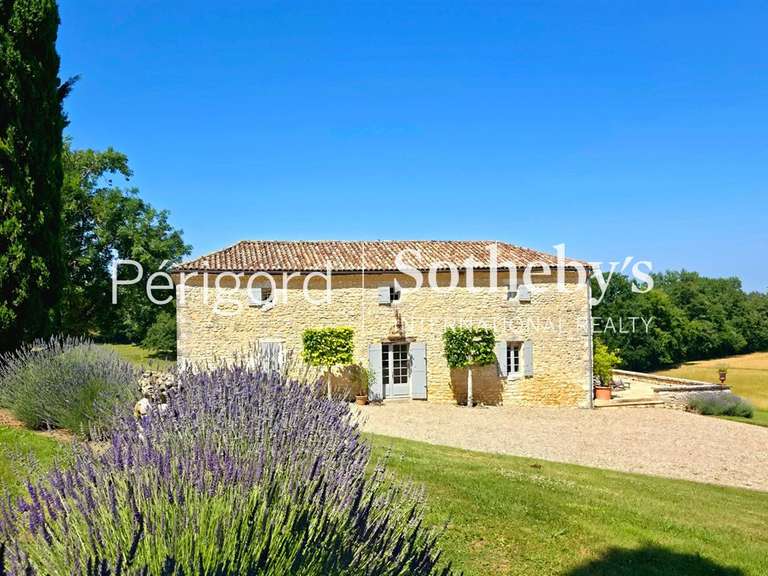 Maison Bergerac - 15 chambres - 854m²