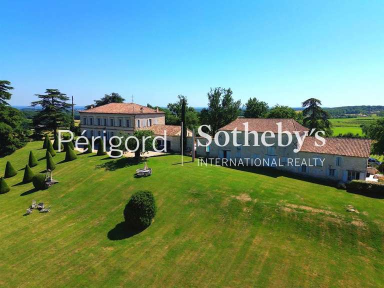 Maison Bergerac - 15 chambres - 854m²