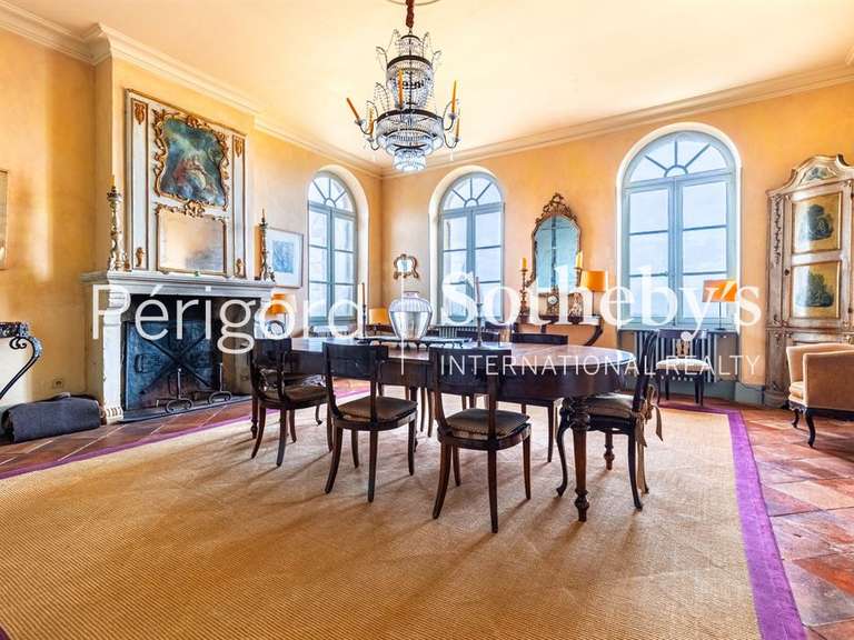 Maison Bergerac - 15 chambres - 854m²