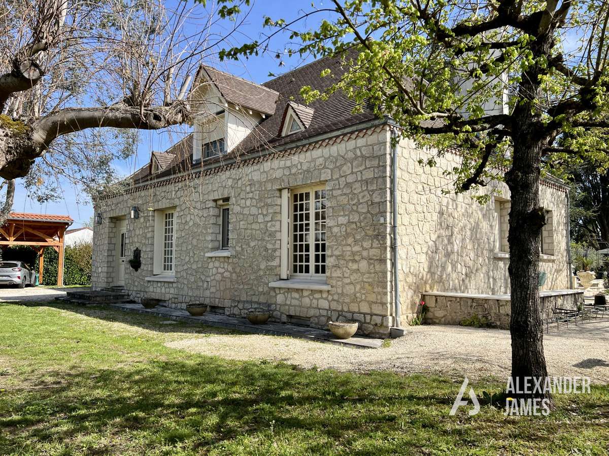 House Bergerac