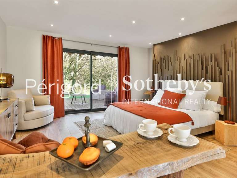 Maison Bergerac - 487m²
