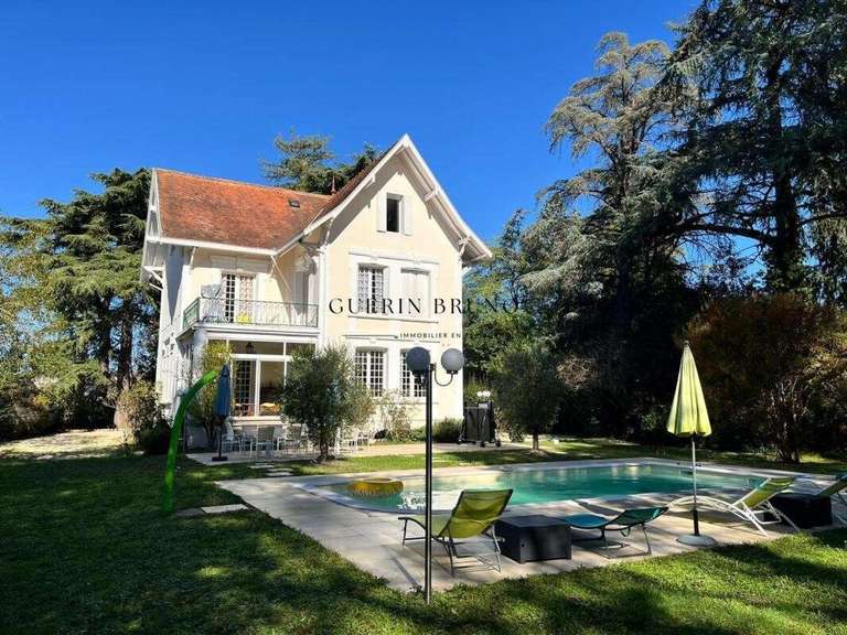 House Bergerac - 6 bedrooms