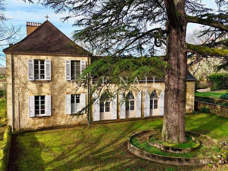 House Bergerac