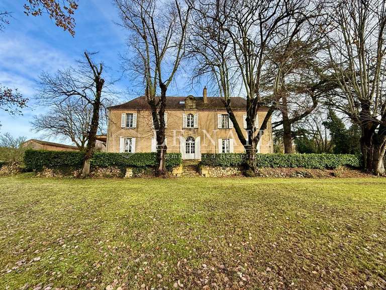 Maison Bergerac - 8 chambres - 450m²