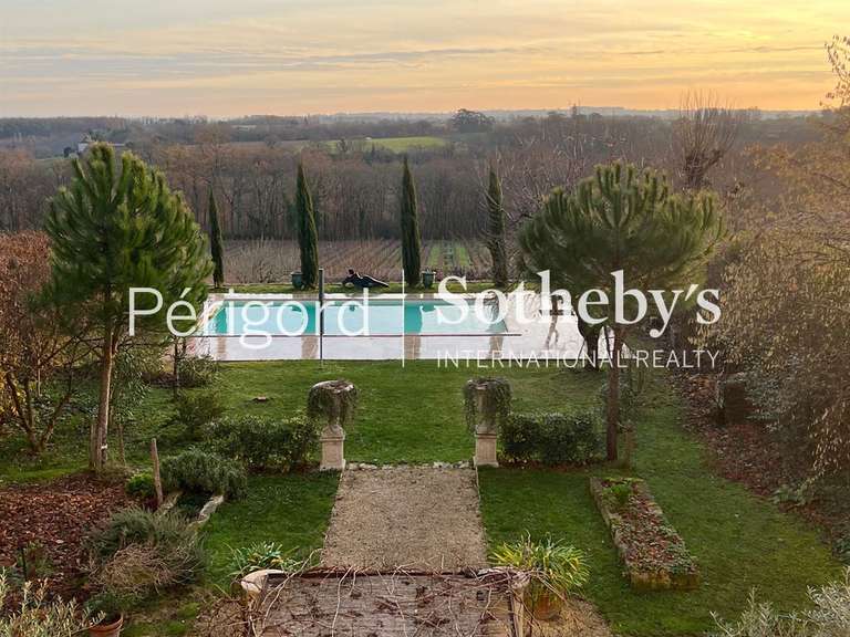 Maison Bergerac - 4 chambres - 440m²