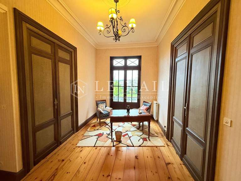 Maison Bergerac - 3 chambres - 515m²