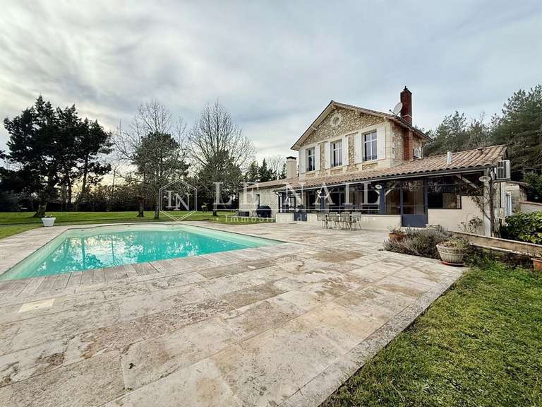 Maison Bergerac - 5 chambres - 360m²