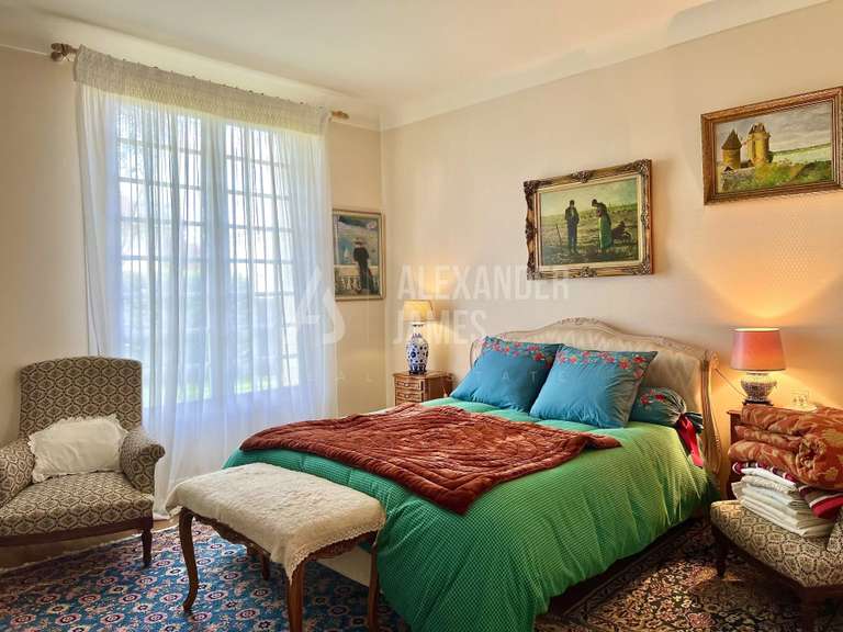 Maison Bergerac - 4 chambres - 205m²