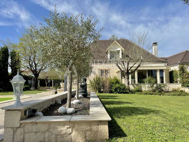 Maison Bergerac - 4 chambres - 205m²