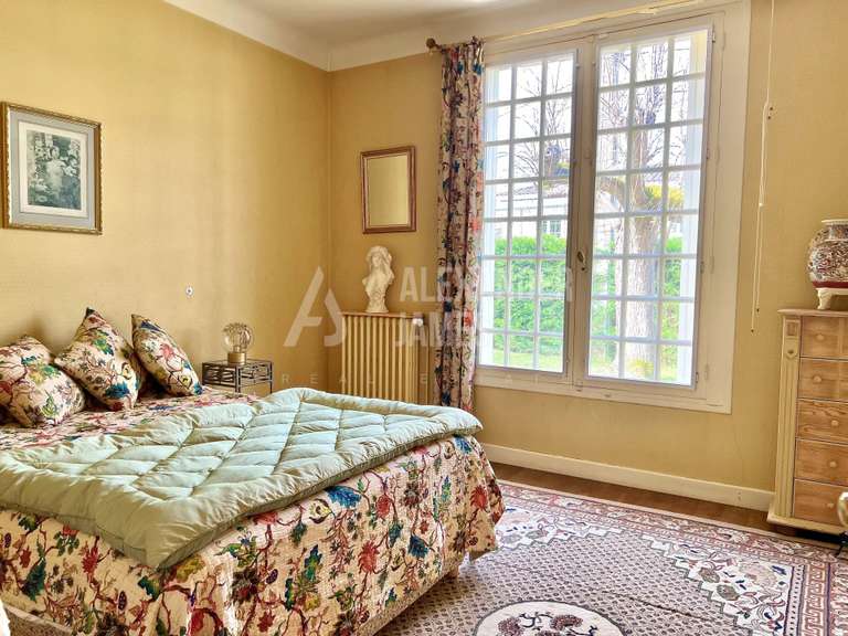 Maison Bergerac - 4 chambres - 205m²