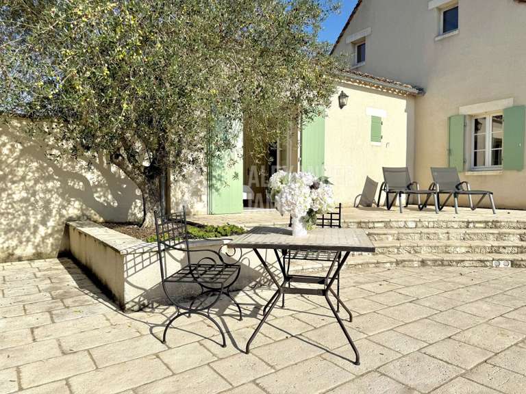 Maison Bergerac - 3 chambres - 211m²