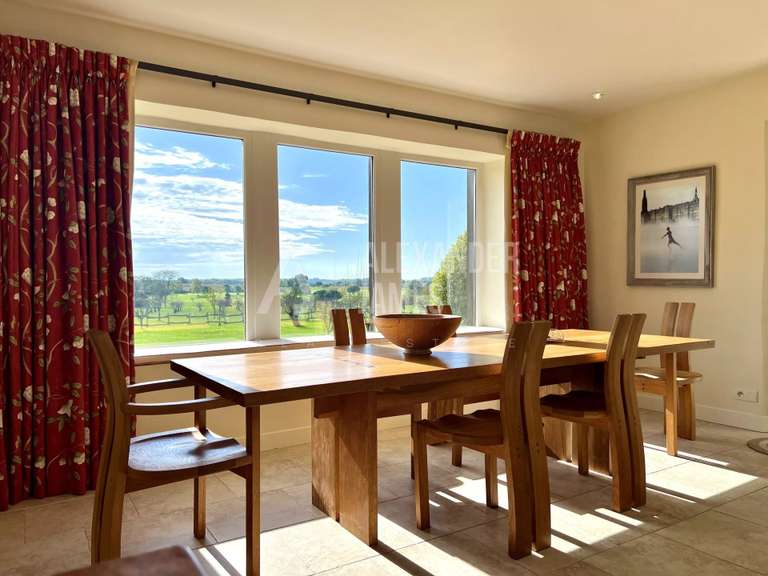 Maison Bergerac - 3 chambres - 211m²