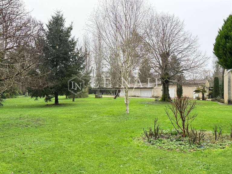 House Bergerac - 3 bedrooms - 515m²