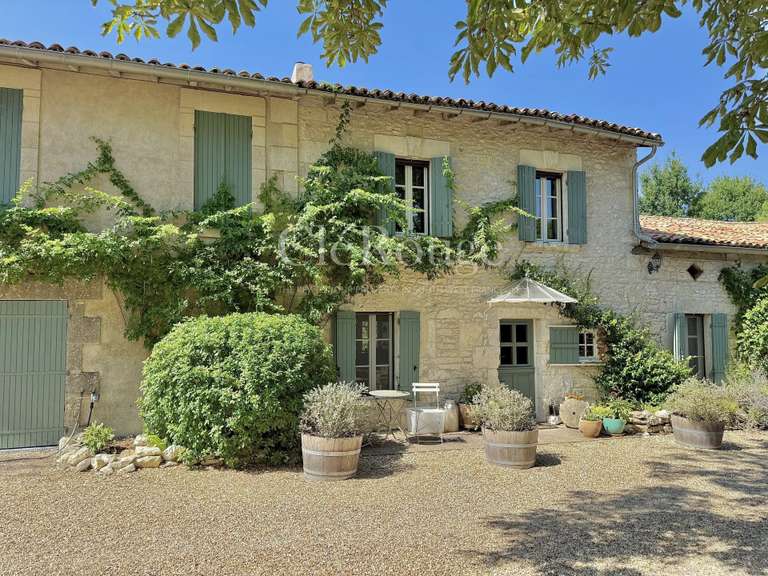 Maison Bergerac - 7 chambres - 274m²