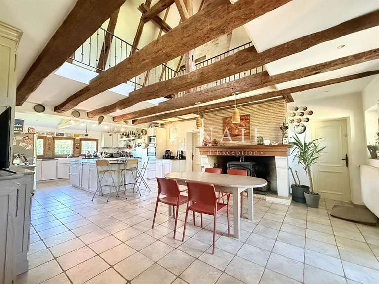 Propriété Bergerac - 10 chambres - 650m²